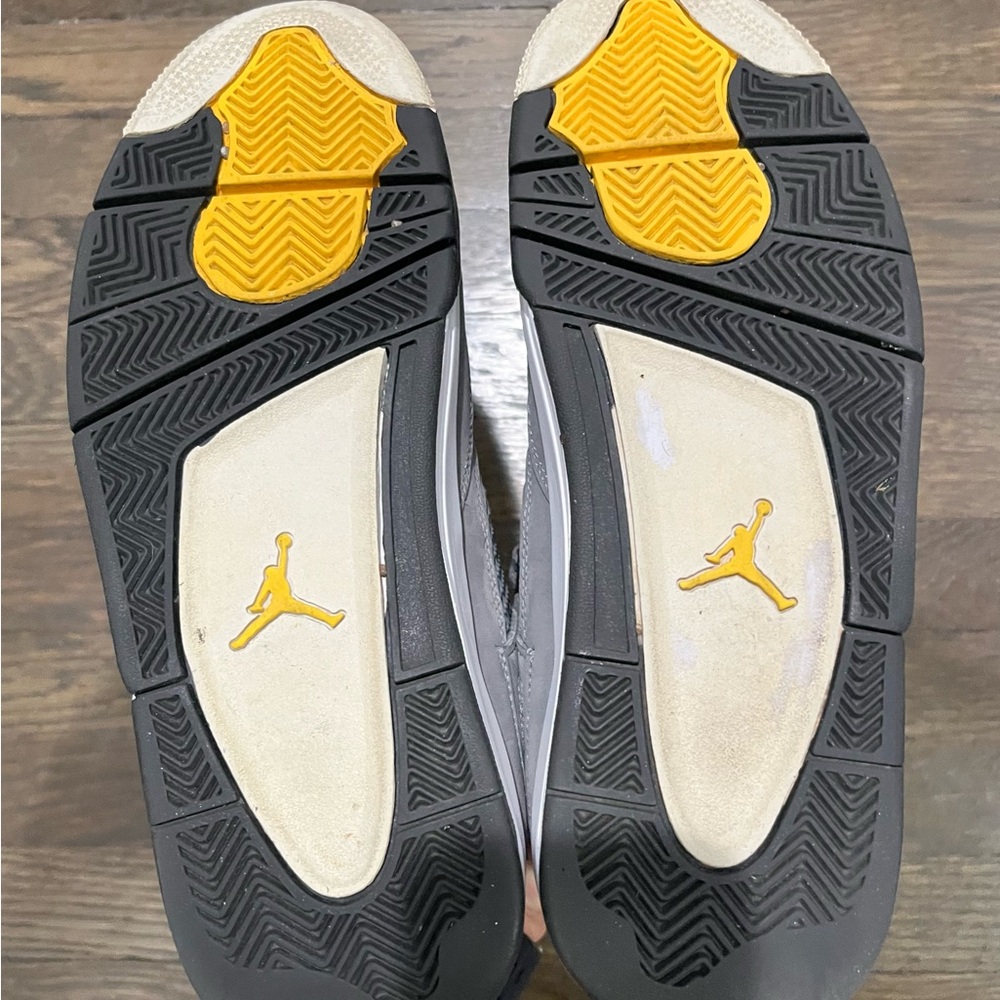 Jordan 4 Cool Grey - Picture 8 of 11
